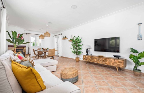 Punta Prima Villa | 38 m² Villa ∙ 4 bedrooms ∙ 8 guests