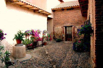 Santa Marina del Rey House | 380 m² House ∙ 3 bedrooms ∙ 7 guests