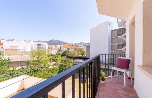 Roses Town Center Apartment | 40 m² Apartment ∙ 1 bedroom ∙ 4 guests