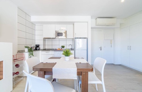 Roses Town Center Apartment | 40 m² Apartment ∙ 1 bedroom ∙ 4 guests