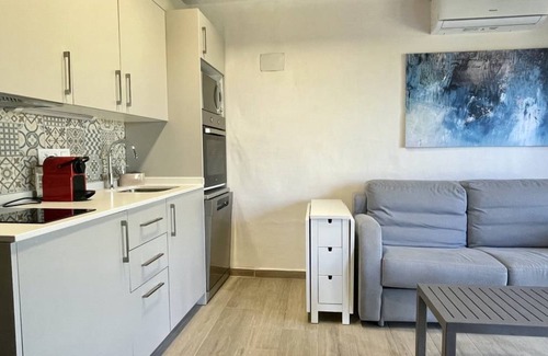 Pals Apartment | 40 m² Apartment ∙ 1 bedroom ∙ 4 guests