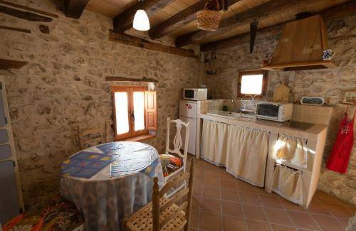 Cuellar House | 40 m² House ∙ 1 bedroom ∙ 2 guests