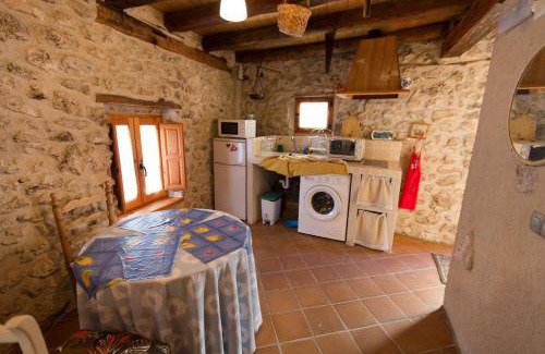 Cuellar House | 40 m² House ∙ 1 bedroom ∙ 2 guests