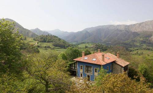 Puente Nuevo Hotel | 40 m² Hotel ∙ 4 guests