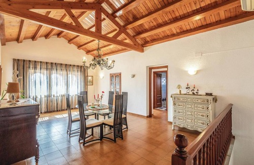 Riudellots de la Selva House | 400 m² House ∙ 6 bedrooms ∙ 15 guests
