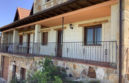 Rabanera del Pinar House | 400 m² House ∙ 8 bedrooms ∙ 16 guests