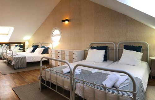 Nueva House | 400 m² House ∙ 5 bedrooms ∙ 12 guests