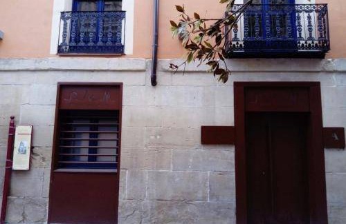 Logrono Historic Centre Hostel | 45 m² Hostel ∙ 14 guests