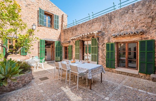 Esporles House | 450 m² Finca ∙ 6 bedrooms ∙ 10 guests