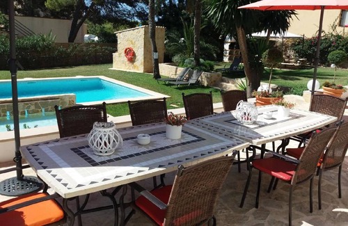 Peguera House | 450 m² House ∙ 6 bedrooms ∙ 12 guests