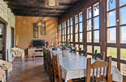 Cangas de Narcea House | 460 m² House ∙ 7 bedrooms ∙ 16 guests