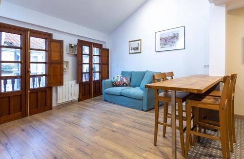 Betanzos Old Town Apartment | 50 m² Apartment ∙ 4 guests