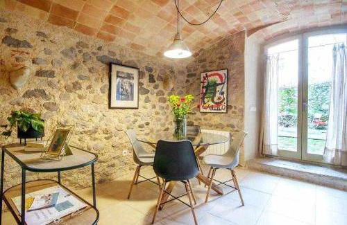 Barri Vell Apartment | 50 m² Apartment ∙ 1 bedroom ∙ 2 guests