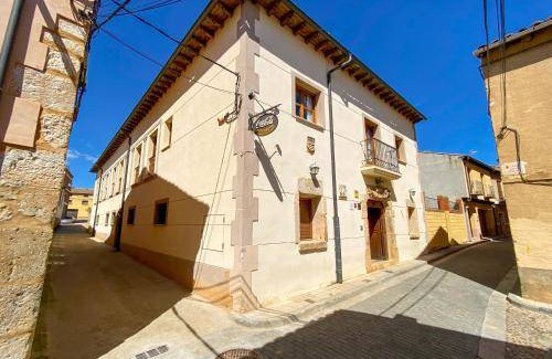 Berlanga de Duero Hotel | 50 m² Hotel ∙ 3 bedrooms ∙ 6 guests
