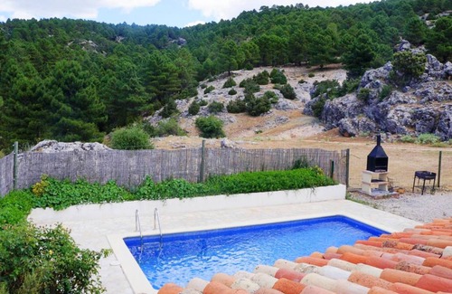 Villacarrillo Apartment | 500 m² Apartment ∙ 9 bedrooms ∙ 26 guests