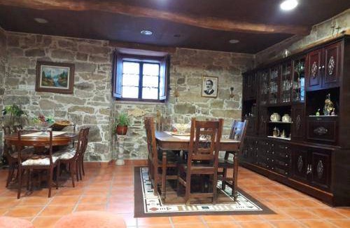 Penarrubia Hostel | 500 m² Hostel ∙ 4 bedrooms ∙ 16 guests