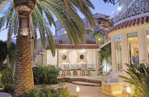 Tabaiba House | 500 m² House ∙ 11 bedrooms ∙ 20 guests