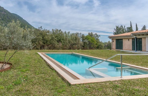 Binibona House | 500 m² House ∙ 6 bedrooms ∙ 12 guests