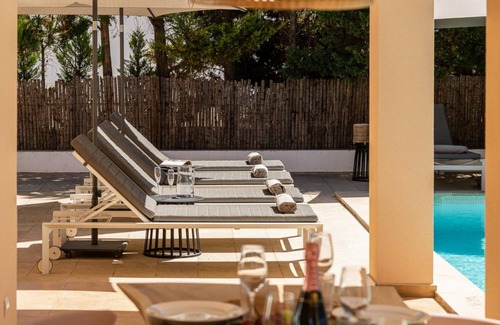 Santa Eulalia del Rio House | 516 m² House ∙ 2 bedrooms ∙ 4 guests