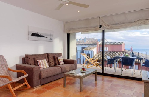 Calella de Palafrugell Apartment | 60 m² Apartment ∙ 2 bedrooms ∙ 4 guests