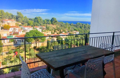 Canyelles Apartment | 60 m² Apartment ∙ 2 bedrooms ∙ 5 guests