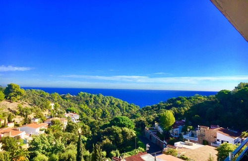 Canyelles Apartment | 60 m² Apartment ∙ 2 bedrooms ∙ 4 guests