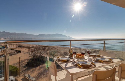 Santa Margarida Apartment | 60 m² Apartment ∙ 3 bedrooms ∙ 7 guests