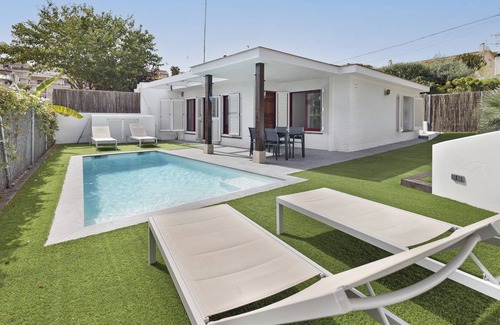Vallpineda House | 60 m² House ∙ 2 bedrooms ∙ 6 guests