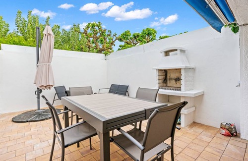 Empuriabrava Villa | 60 m² Villa ∙ 2 bedrooms ∙ 6 guests