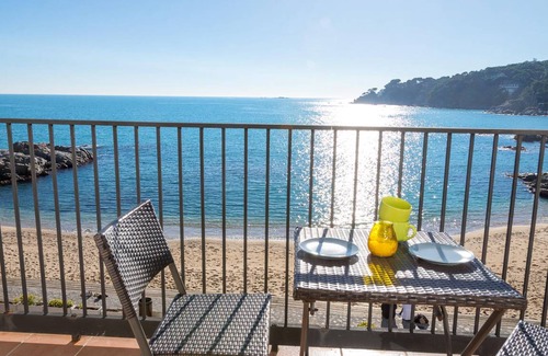 Calella de Palafrugell Apartment | 65 m² Apartment ∙ 2 bedrooms ∙ 4 guests