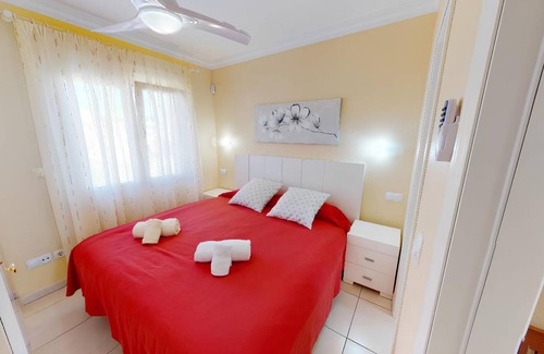 Molinell Apartment | 65 m² Apartment ∙ 2 bedrooms ∙ 4 guests