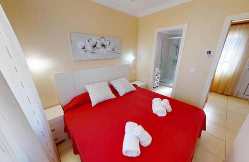 Molinell Apartment | 65 m² Apartment ∙ 2 bedrooms ∙ 4 guests