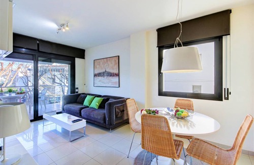 Santa Margarida Apartment | 65 m² Apartment ∙ 2 bedrooms ∙ 4 guests