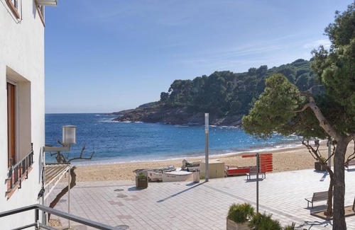 Tamariu Apartment | 65 m² Apartment ∙ 3 bedrooms ∙ 6 guests