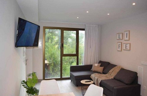 Ainsa Apartment | 65 m² Apartment ∙ 3 bedrooms ∙ 7 guests