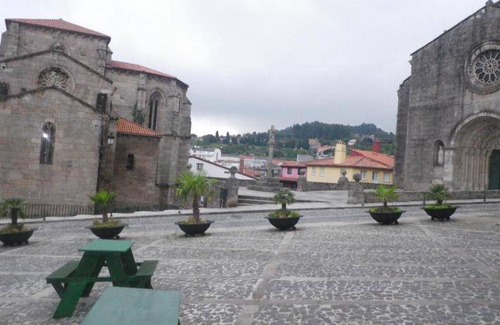 Betanzos Old Town Apartment | 65 m² Apartment ∙ 4 guests