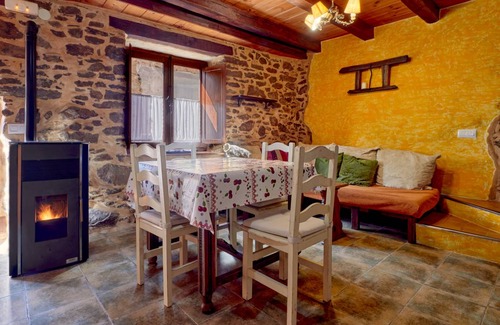 Bembibre House | 65 m² House ∙ 2 bedrooms ∙ 4 guests