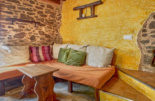 Bembibre House | 65 m² House ∙ 2 bedrooms ∙ 4 guests