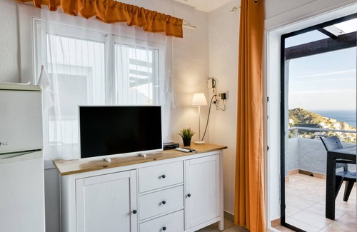 Almadraba-Canyelles Villa | 65 m² Villa ∙ 2 bedrooms ∙ 4 guests