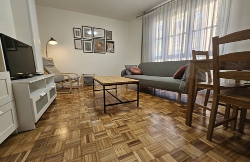 Las Campas y San Claudio Apartment | 66 m² Apartment ∙ 2 bedrooms ∙ 4 guests