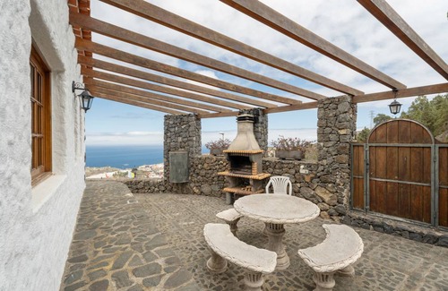 Buen Paso House | 67 m² House ∙ 2 bedrooms ∙ 4 guests