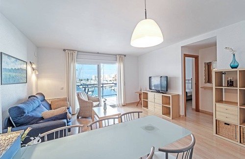 Roses Apartment | 68 m² Apartment ∙ 2 bedrooms ∙ 4 guests