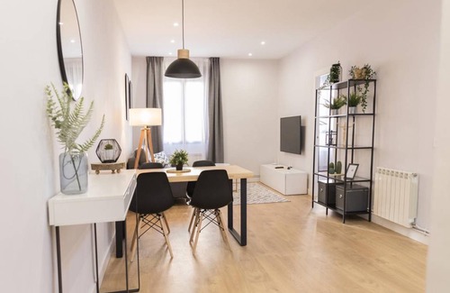 Logrono City Centre Apartment | 70 m² Apartment ∙ 2 bedrooms ∙ 6 guests