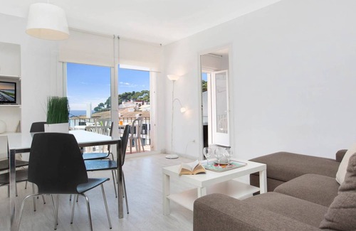 Llafranc Apartment | 70 m² Apartment ∙ 3 bedrooms ∙ 6 guests