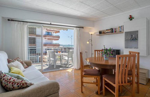 Santa Pola Apartment | 70 m² Apartment ∙ 2 bedrooms ∙ 4 guests