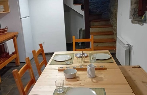 Pola de Lena House | 70 m² Farmhouse ∙ 2 bedrooms ∙ 4 guests