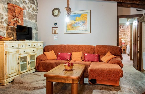 Villar de Corneja House | 70 m² House ∙ 2 bedrooms ∙ 4 guests