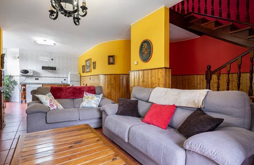 Barzana House | 70 m² House ∙ 2 bedrooms ∙ 5 guests