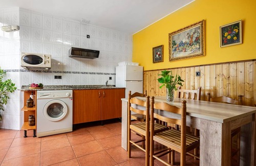 Barzana House | 70 m² House ∙ 2 bedrooms ∙ 5 guests