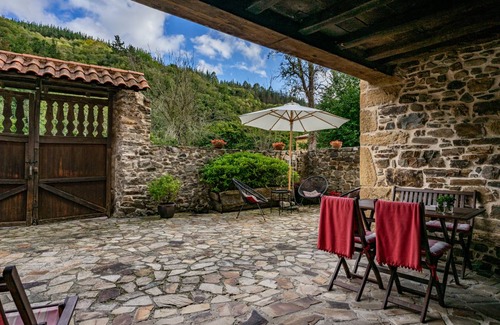 Yerbo House | 70 m² House ∙ 2 bedrooms ∙ 5 guests